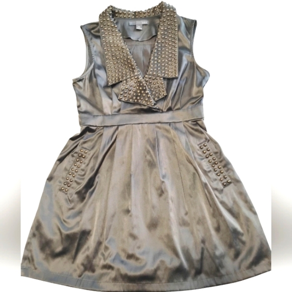 LuxeXXI | Timeless Classic Edgy Metallic Olive Studded Drop V Neck Dress | Med - Picture 1 of 16